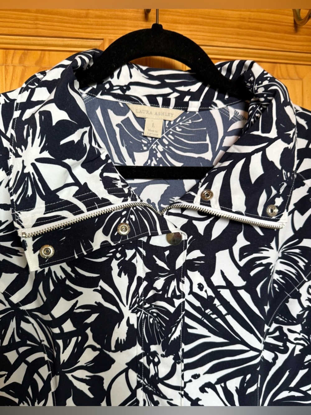 Laura Ashley Blue & White Tropical Print Button-Front Jacket